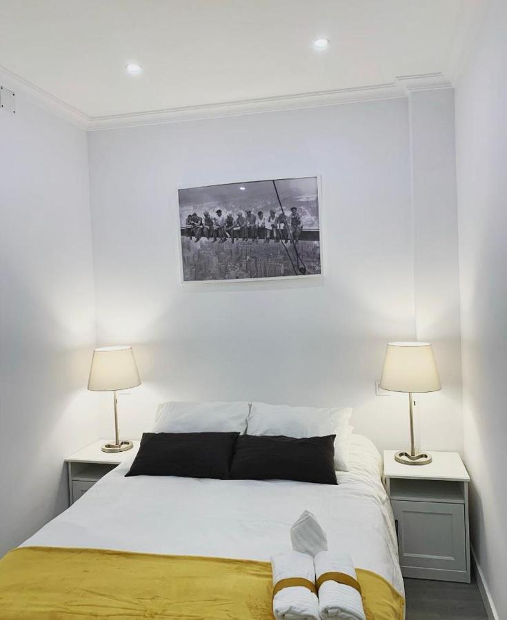 Ferienwohnung Apartamento Vip III En Madrid Centro Exterior foto